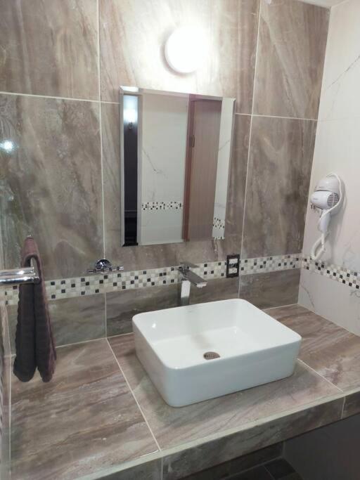 Loft Soliman - Netflix - Hbo - Near Market 28 - Downtown Cancun Exterior photo